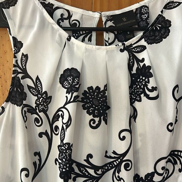 ***** 5 for $25 Worthington Cream and Black Top - Picture 2 of 5